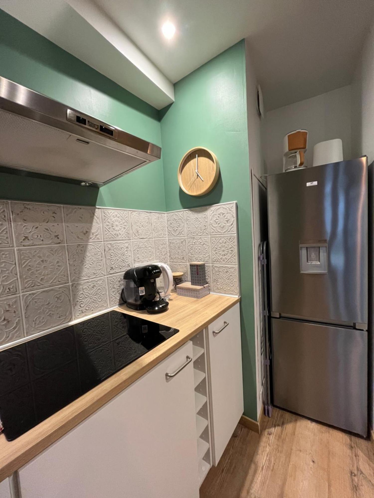 La Cour Chartraine - Cosy Appartement Avec Cour Exterieur A בלואה מראה חיצוני תמונה